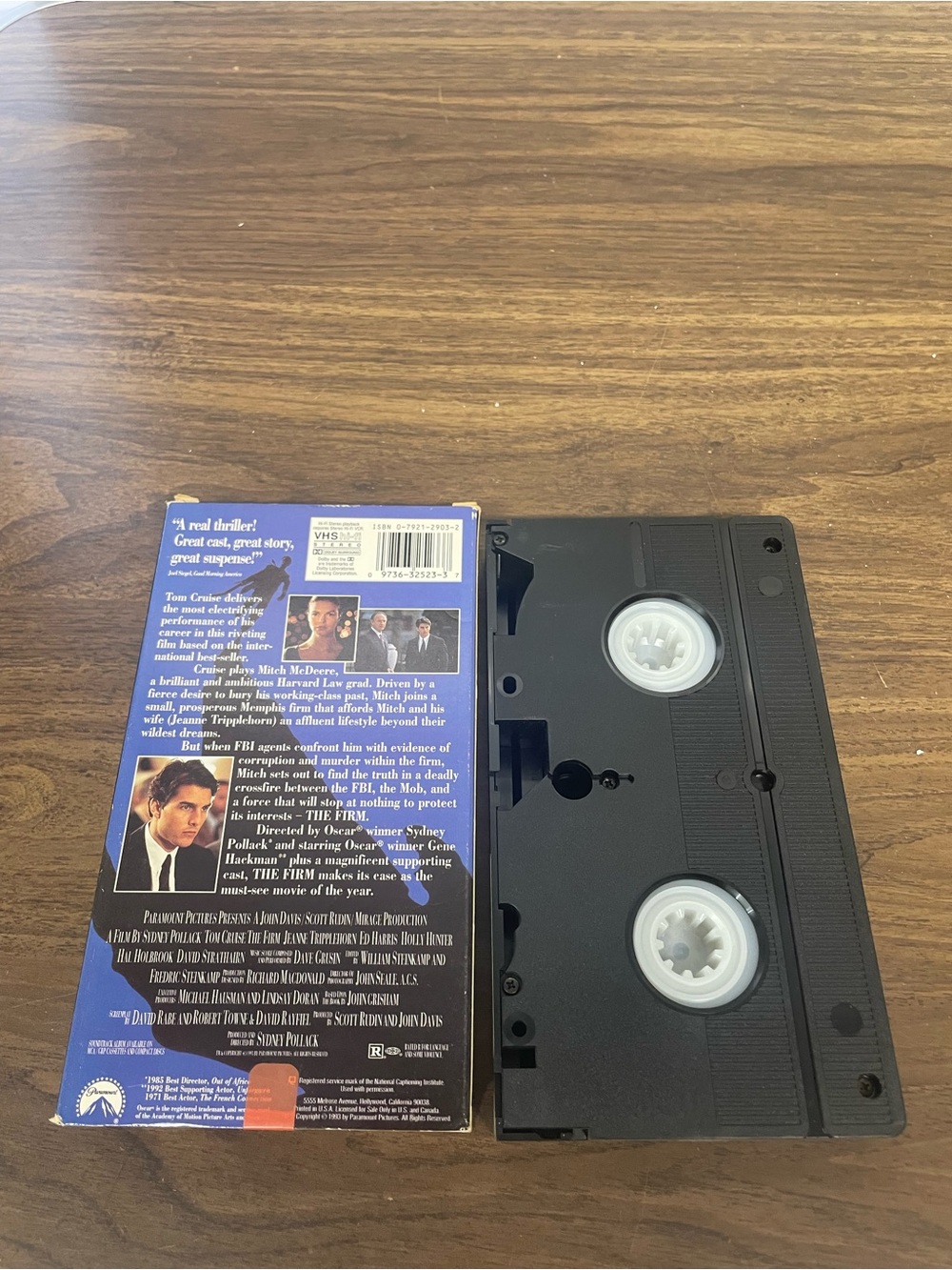 The Firm VHS 1993 Vintage Movie Tom Cruise Sydney Pollack - Picture 3 of 4